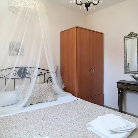 Apartment Orizzonte Apolpaina